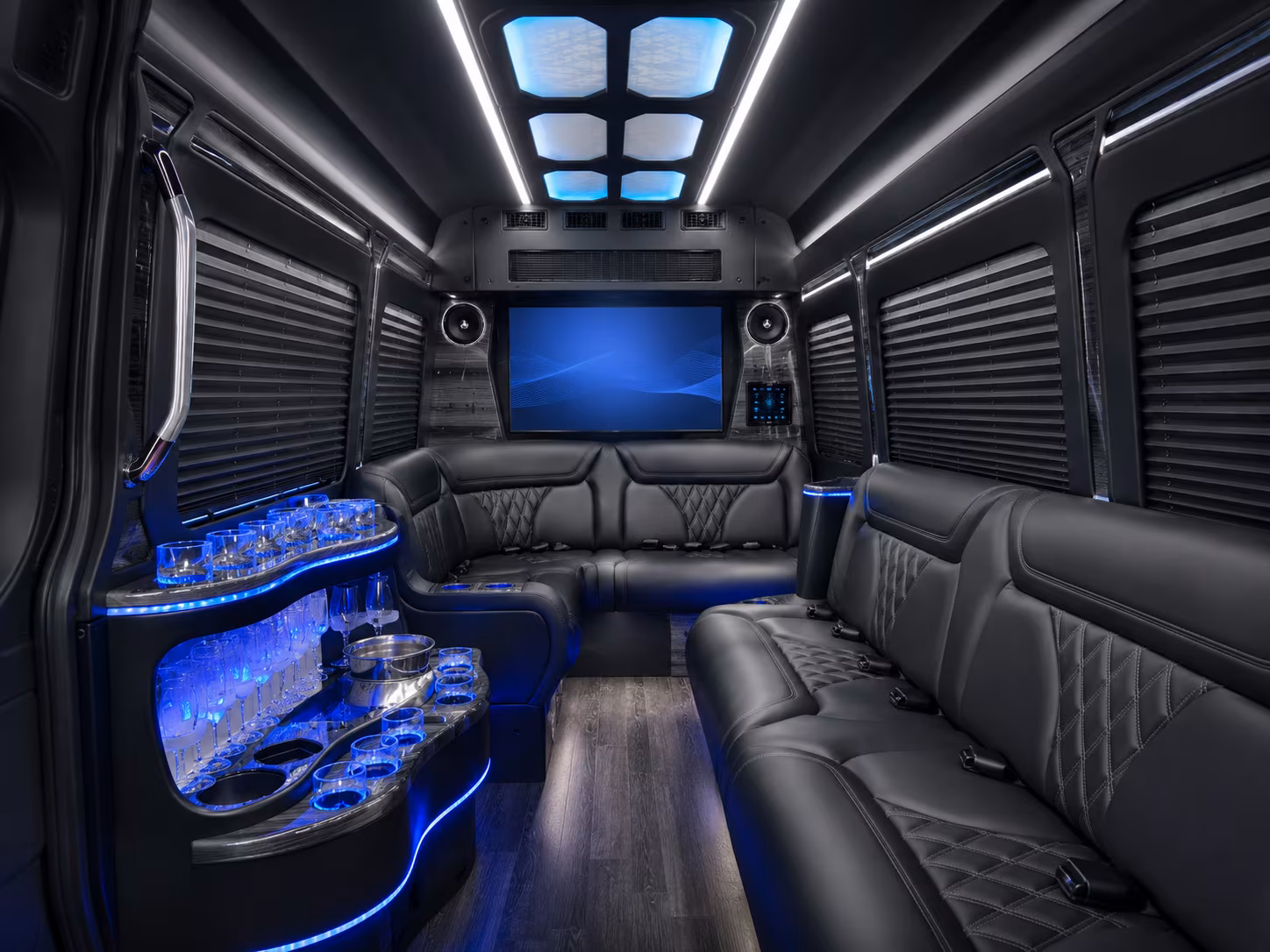 apple valley 20 passenger party bus