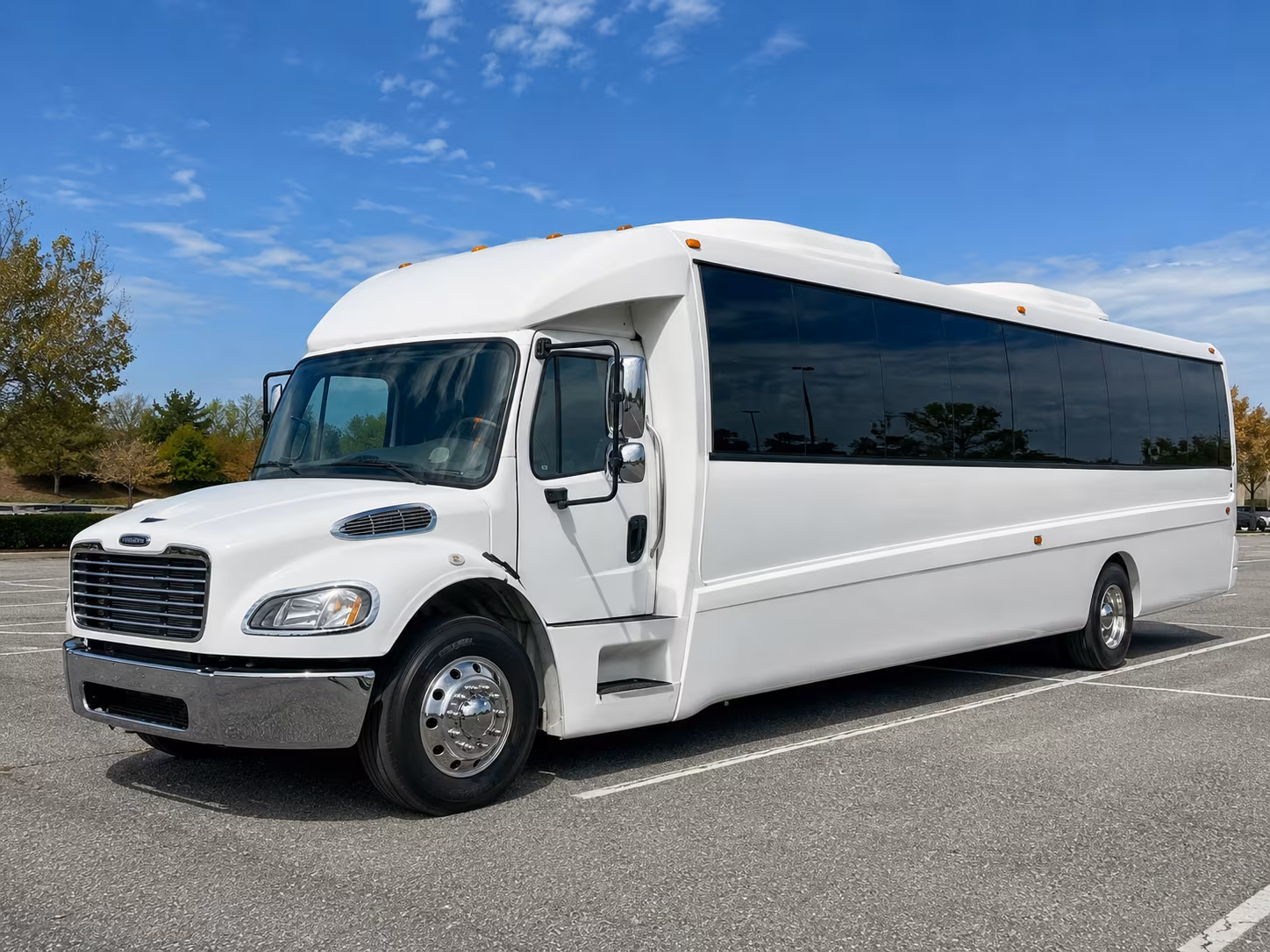 apple valley 30 passenger party bus