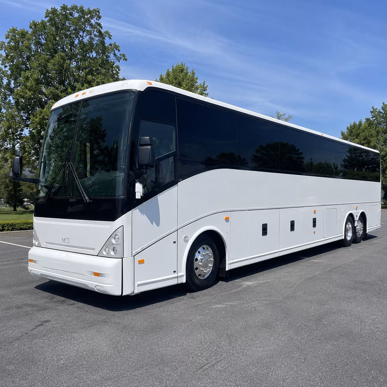 apple valley 56 passenger charter bus