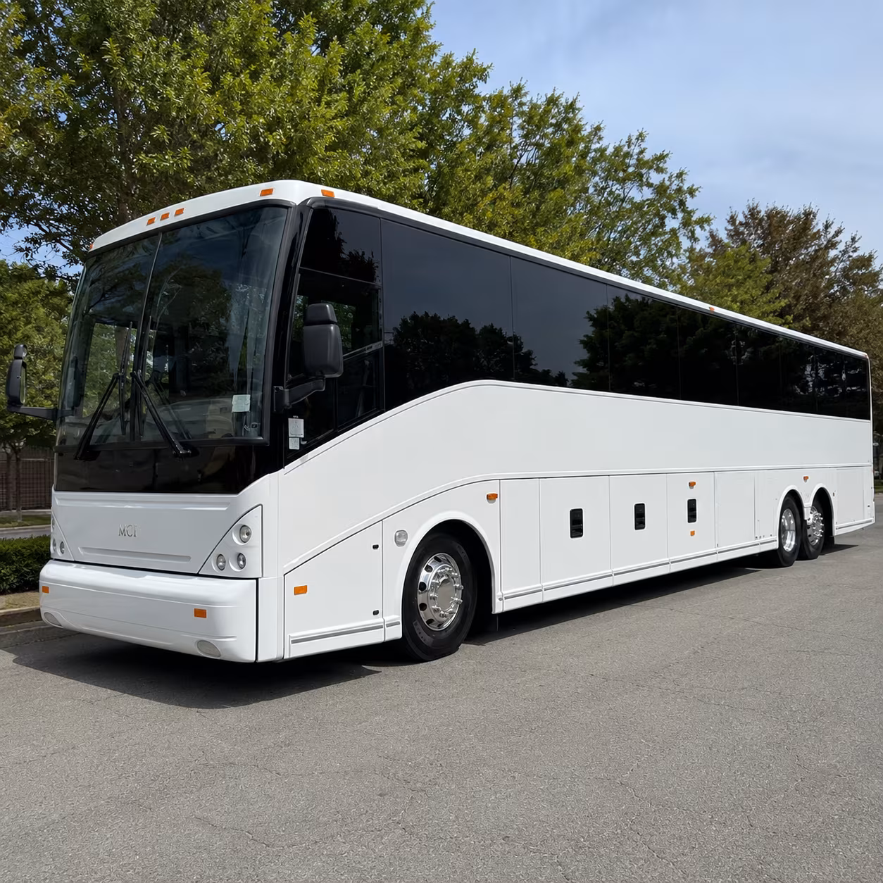 apple valley bus rental service area
