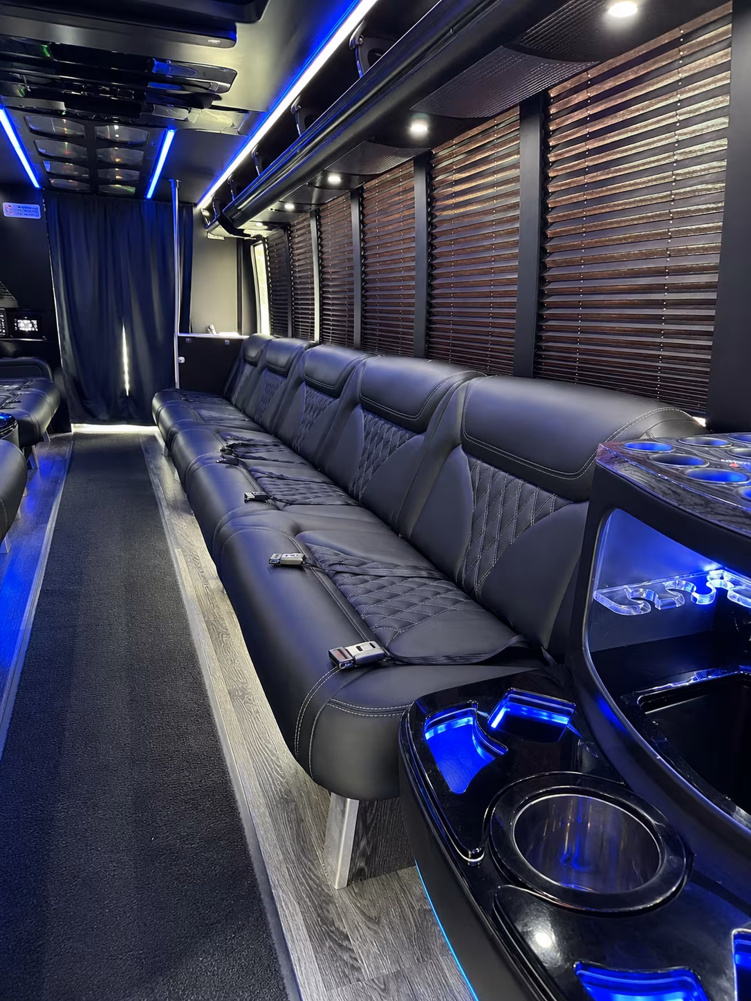 apple valley proms homecomings party bus rental