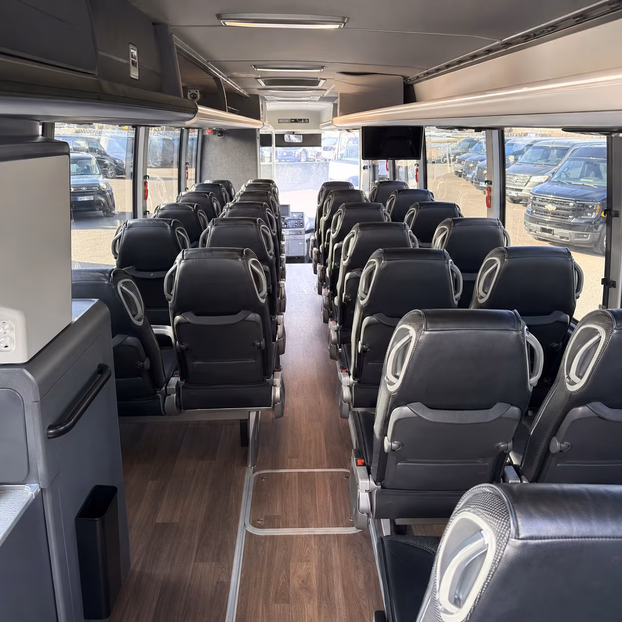 charter buses for apple valley festivals and outdoor events