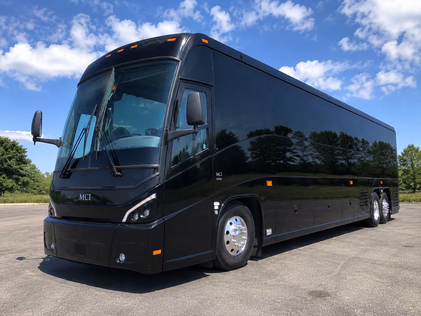charter buses for corporate events and conferences near apple valley