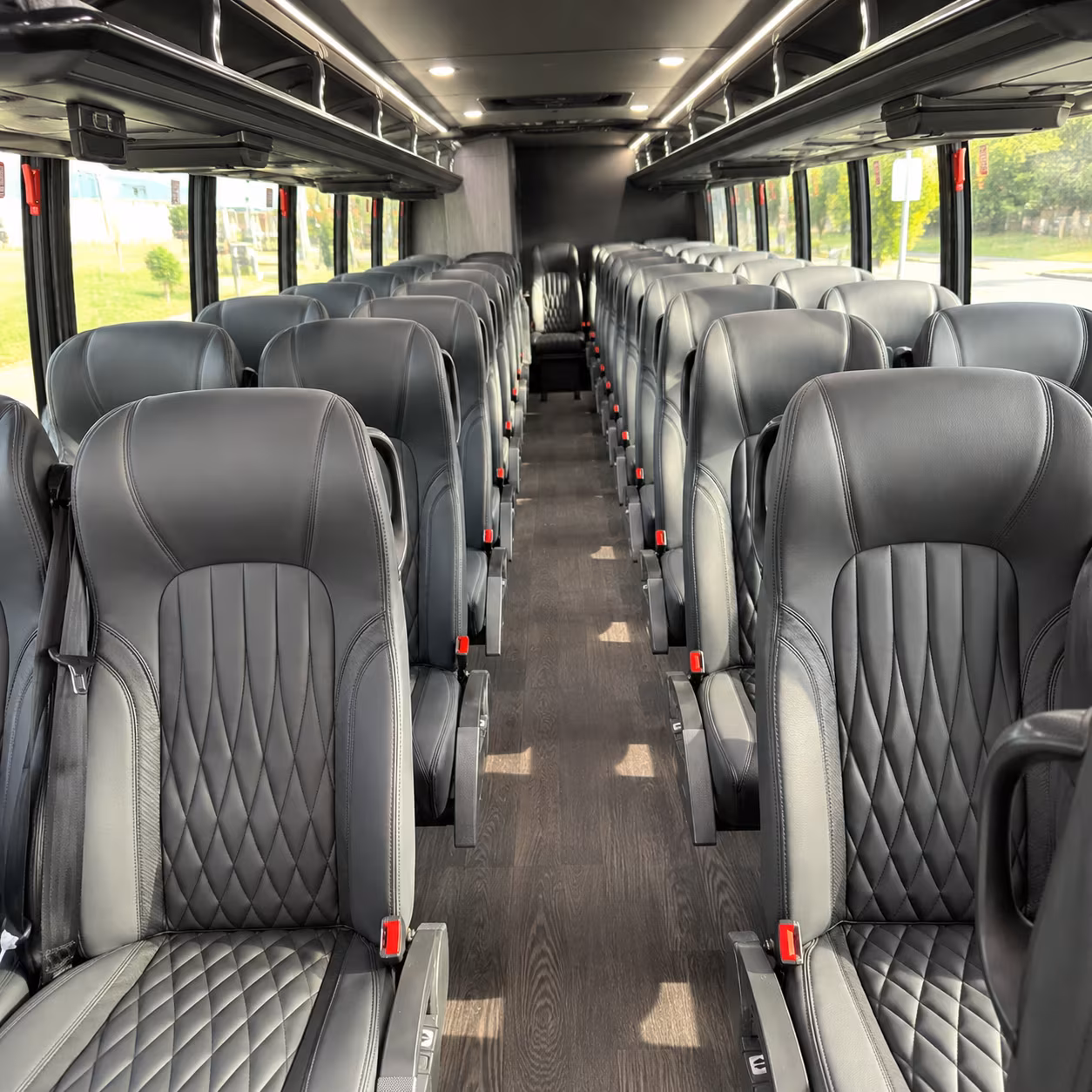 minibus rentals for apple valley prom groups who want comfort on the road