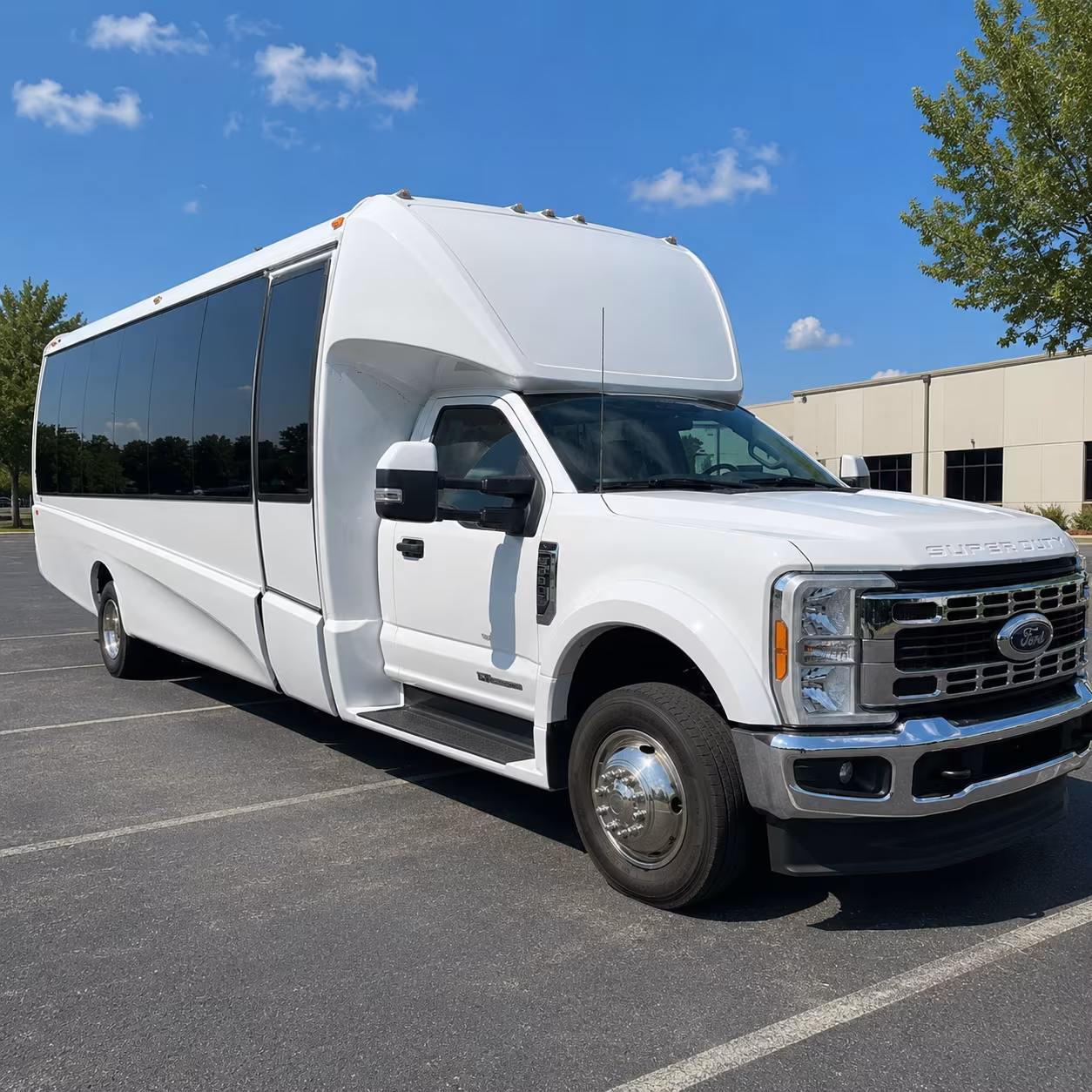 sports team and tournament buses serving apple valley